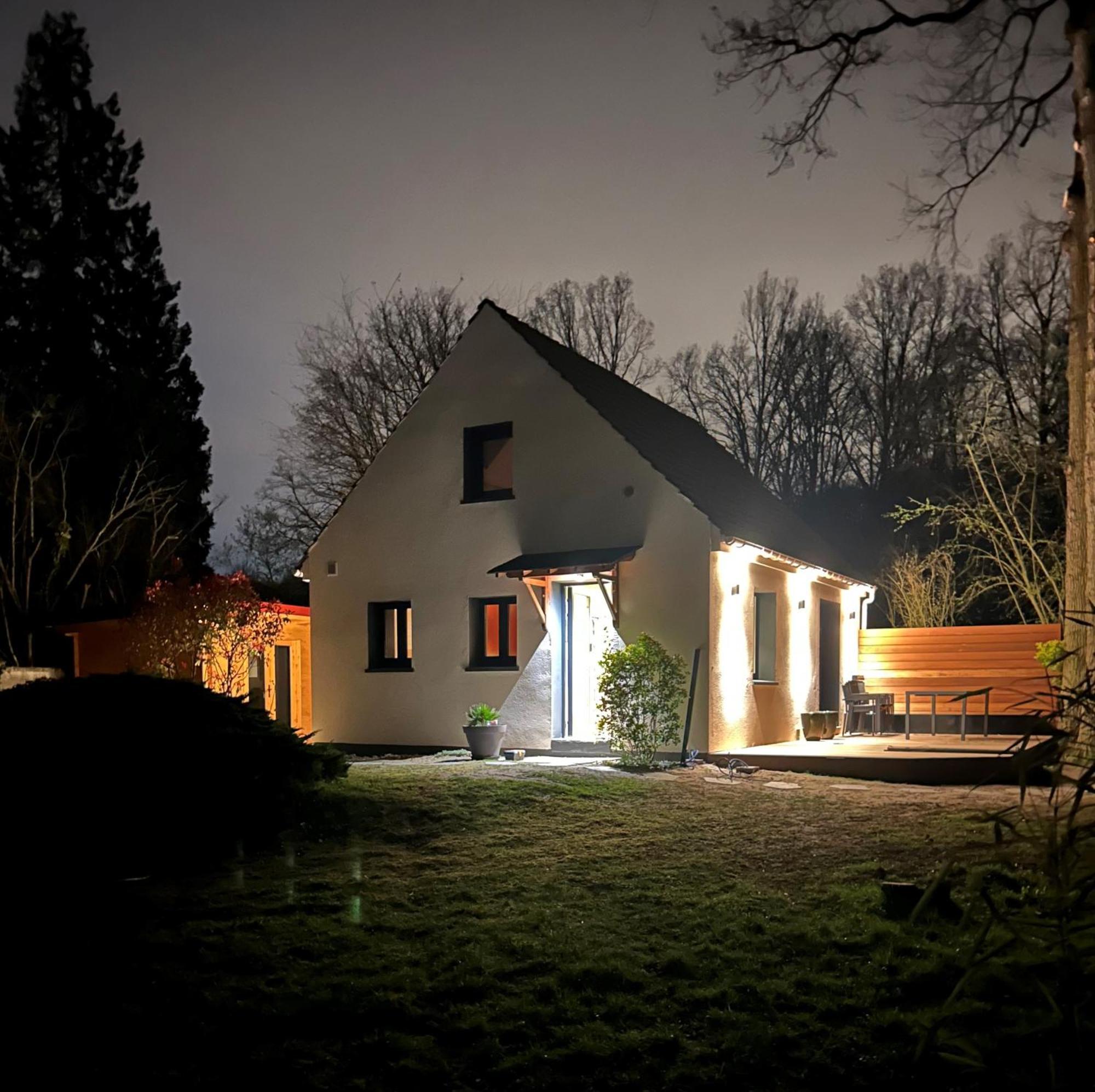 Вилла A L'Ombre Des Chenes Coye-la-Foret Экстерьер фото